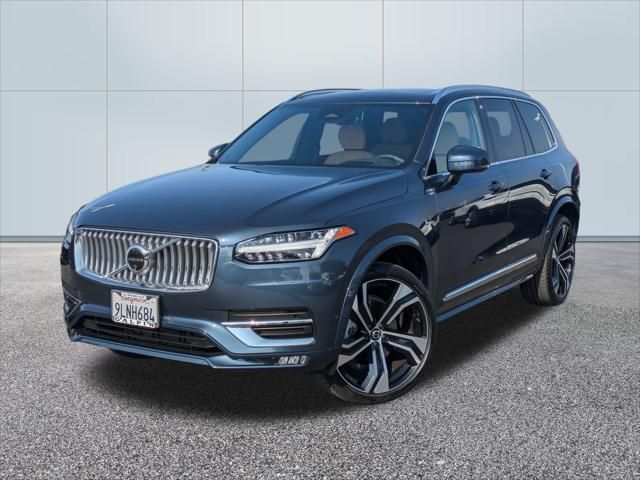 2024 Volvo XC90 Ultimate Bright Theme