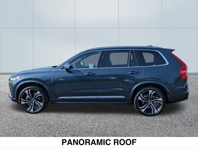 2024 Volvo XC90 Ultimate Bright Theme