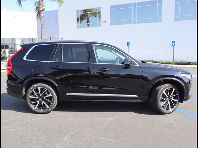 2024 Volvo XC90 Plus Bright Theme