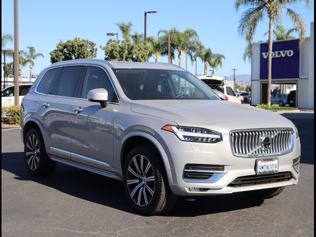 2024 Volvo XC90 Plus Bright Theme