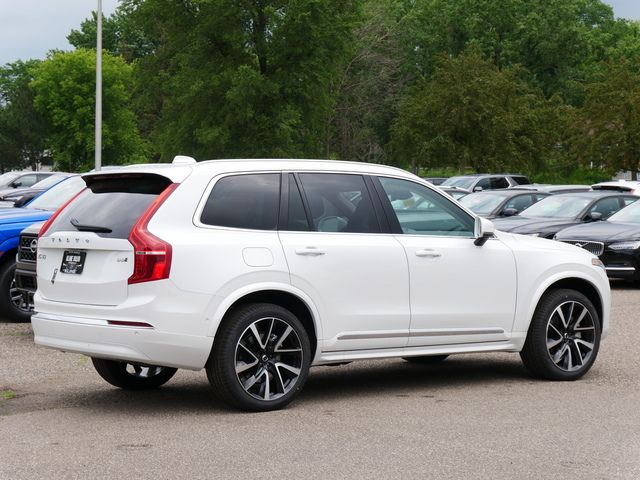 2024 Volvo XC90 Plus Bright Theme