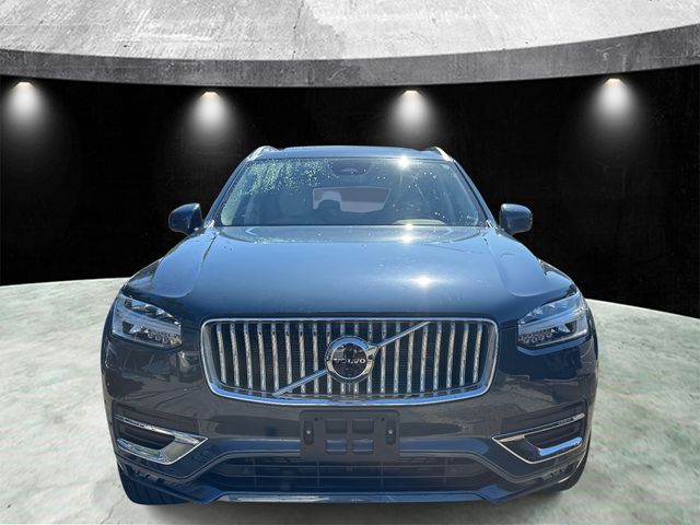 2024 Volvo XC90 Plus Bright Theme