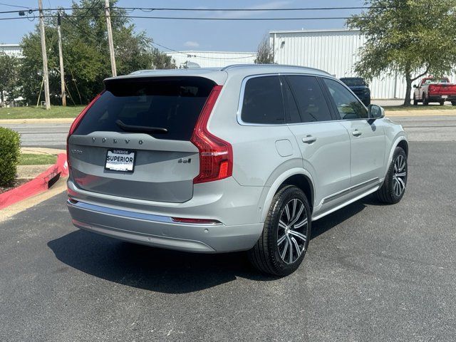 2024 Volvo XC90 Plus Bright Theme