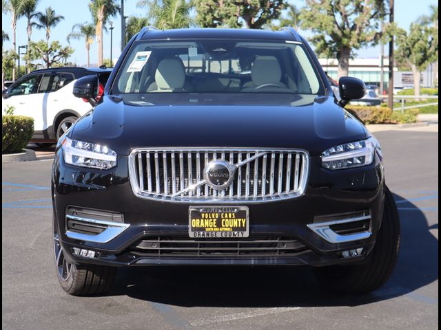 2024 Volvo XC90 Plus Bright Theme