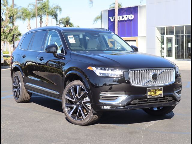 2024 Volvo XC90 Plus Bright Theme