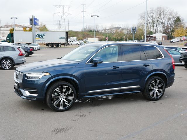 2024 Volvo XC90 Plus Bright Theme