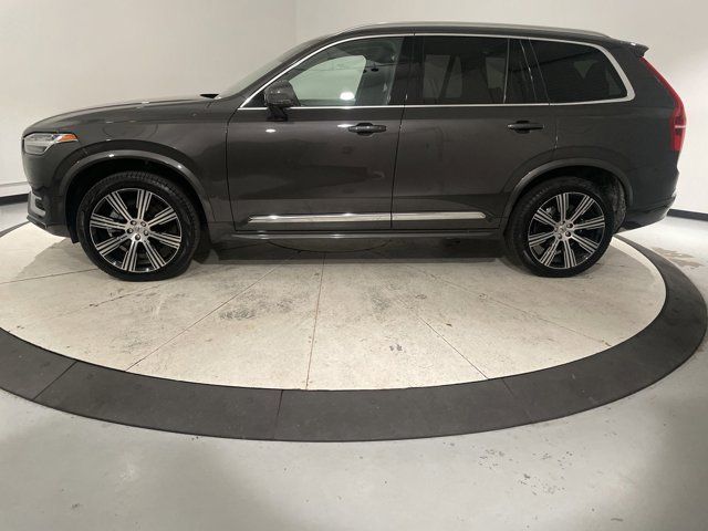 2024 Volvo XC90 Plus Bright Theme