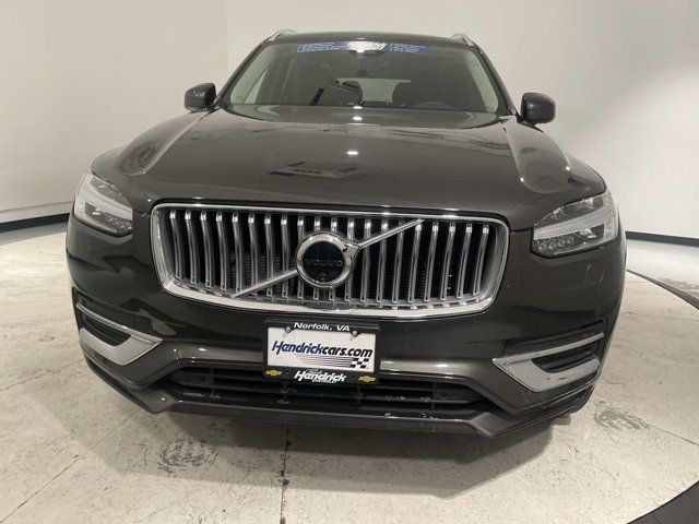 2024 Volvo XC90 Plus Bright Theme