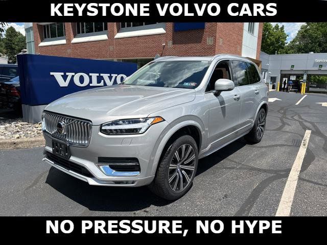 2024 Volvo XC90 Core Bright Theme