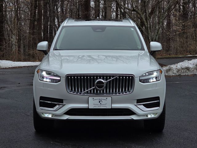 2024 Volvo XC90 Core Bright Theme
