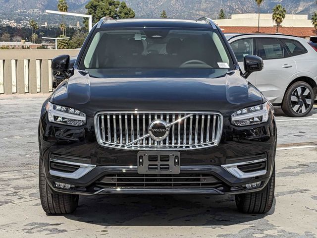 2024 Volvo XC90 Core Bright Theme