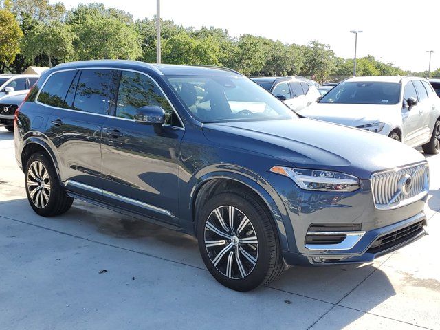 2024 Volvo XC90 Core Bright Theme