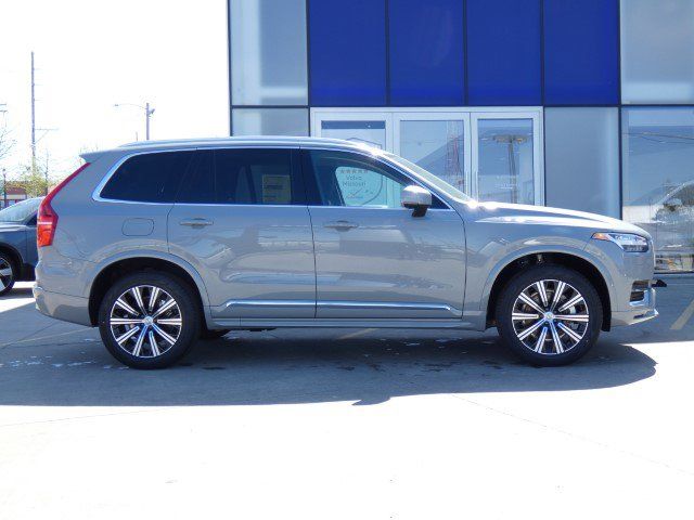 2024 Volvo XC90 Core Bright Theme