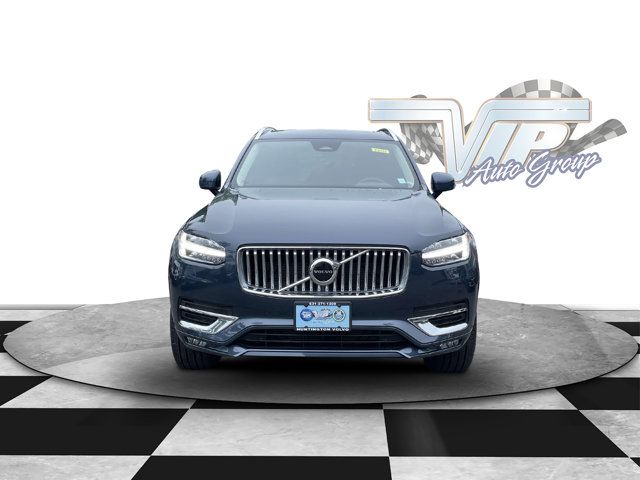 2024 Volvo XC90 Core Bright Theme