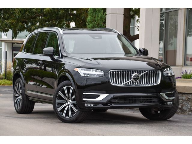 2024 Volvo XC90 Plus Bright Theme