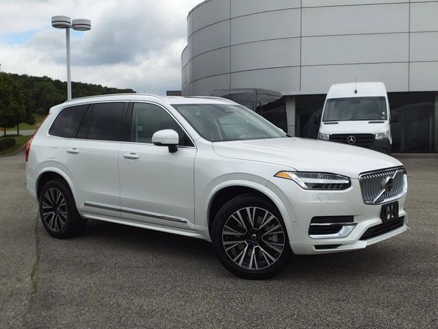 2024 Volvo XC90 Recharge Plug-In Hybrid Plus Bright Theme