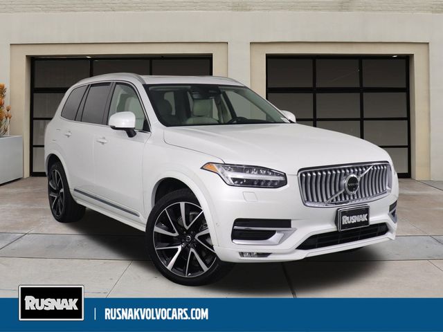 2024 Volvo XC90 Plus Bright Theme