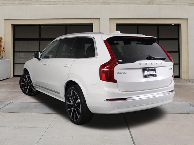 2024 Volvo XC90 Plus Bright Theme