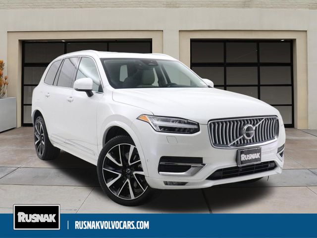 2024 Volvo XC90 Plus Bright Theme