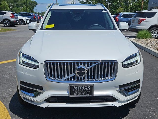 2024 Volvo XC90 Plus Bright Theme