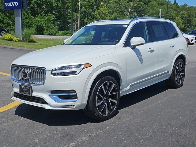 2024 Volvo XC90 Plus Bright Theme