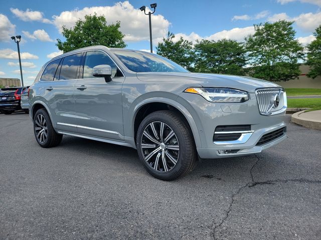 2024 Volvo XC90 Plus Bright Theme