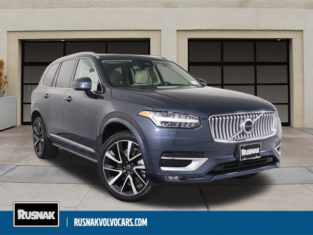 2024 Volvo XC90 Plus Bright Theme