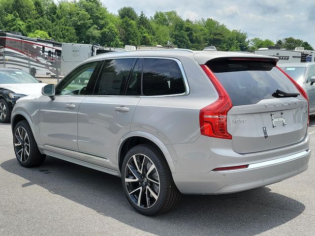 2024 Volvo XC90 Plus Bright Theme