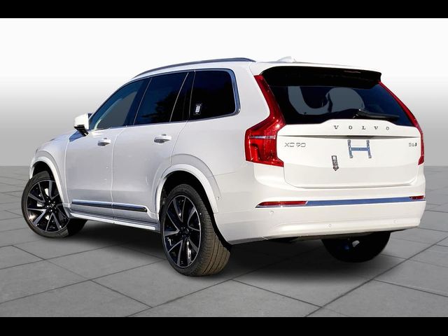 2024 Volvo XC90 Plus Bright Theme