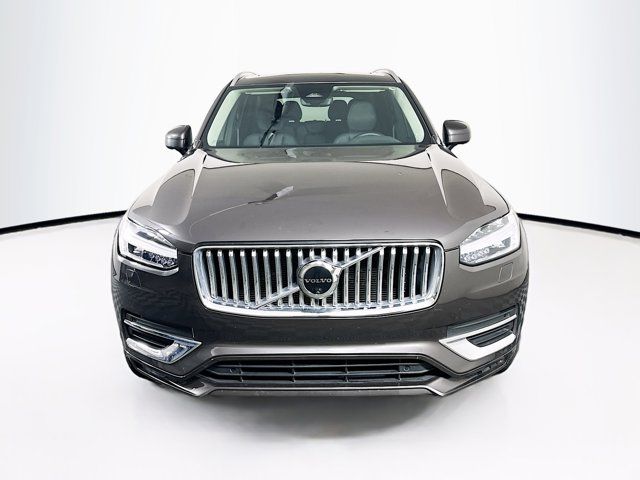 2024 Volvo XC90 Plus Bright Theme