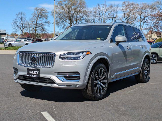 2024 Volvo XC90 Plus Bright Theme