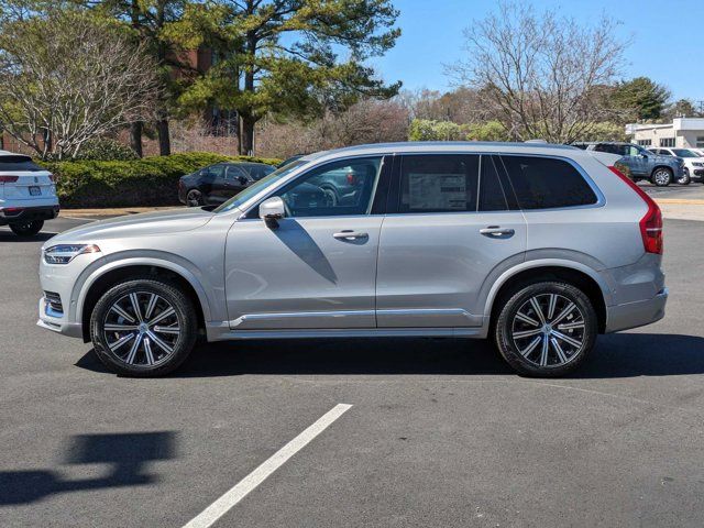 2024 Volvo XC90 Plus Bright Theme