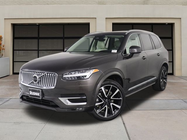 2024 Volvo XC90 Plus Bright Theme