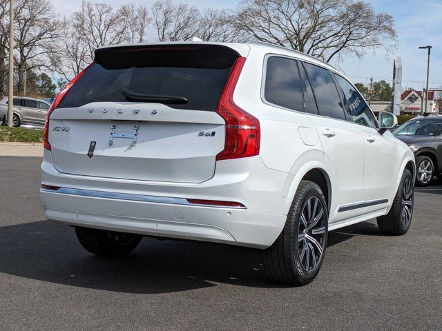 2024 Volvo XC90 Plus Bright Theme