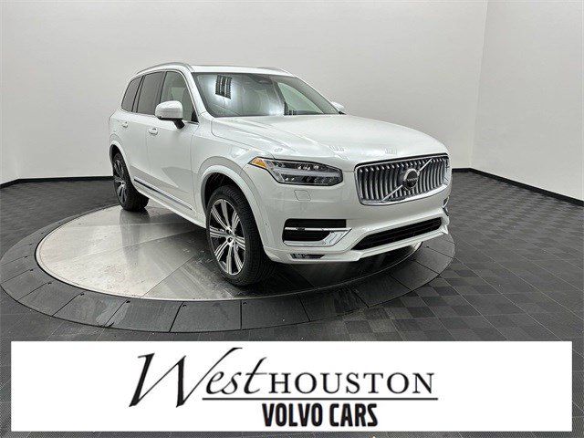 2024 Volvo XC90 Plus Bright Theme