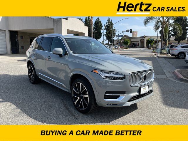 2024 Volvo XC90 Plus Bright Theme