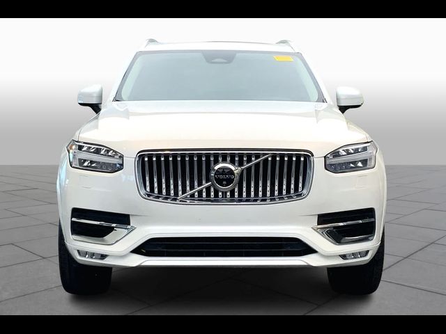 2024 Volvo XC90 Plus Bright Theme