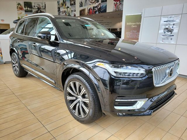 2024 Volvo XC90 Plus Bright Theme