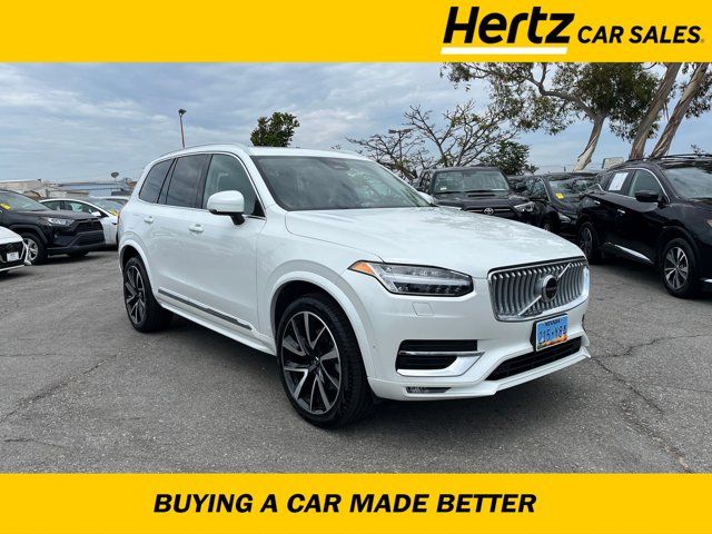 2024 Volvo XC90 Plus Bright Theme