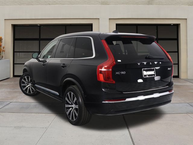 2024 Volvo XC90 Plus Bright Theme