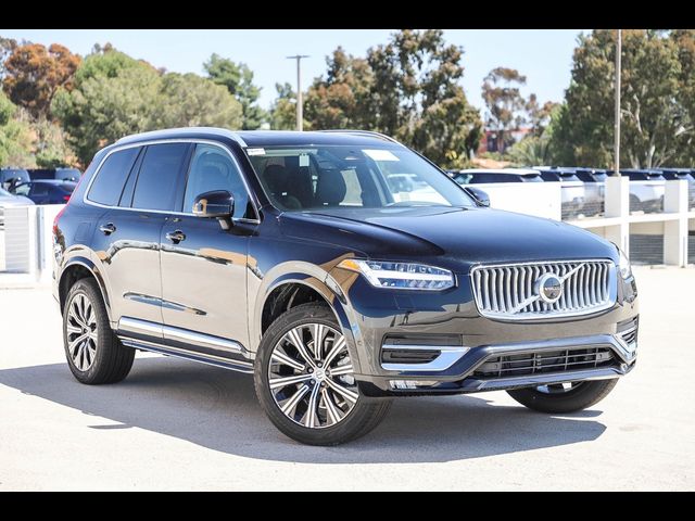 2024 Volvo XC90 Plus Bright Theme