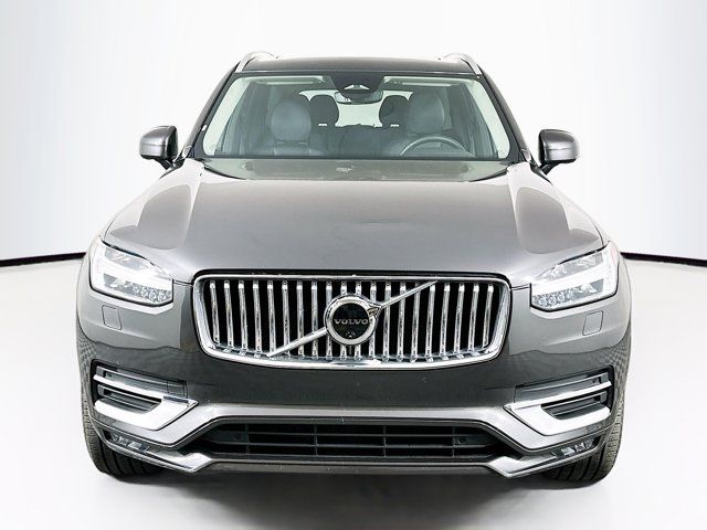 2024 Volvo XC90 Plus Bright Theme