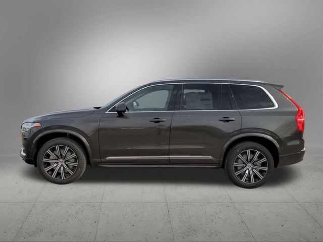 2024 Volvo XC90 Plus Bright Theme