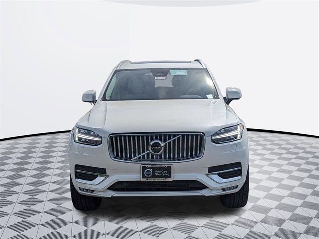 2024 Volvo XC90 Plus Bright Theme