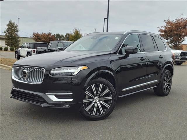 2024 Volvo XC90 Plus Bright Theme