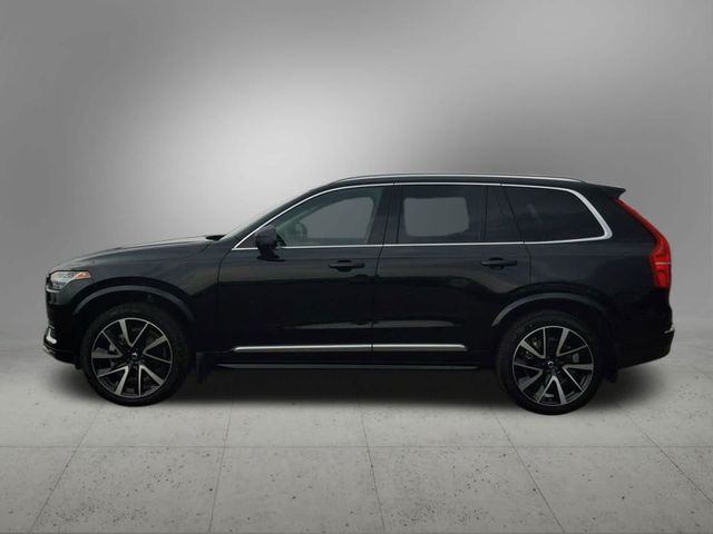 2024 Volvo XC90 Plus Bright Theme