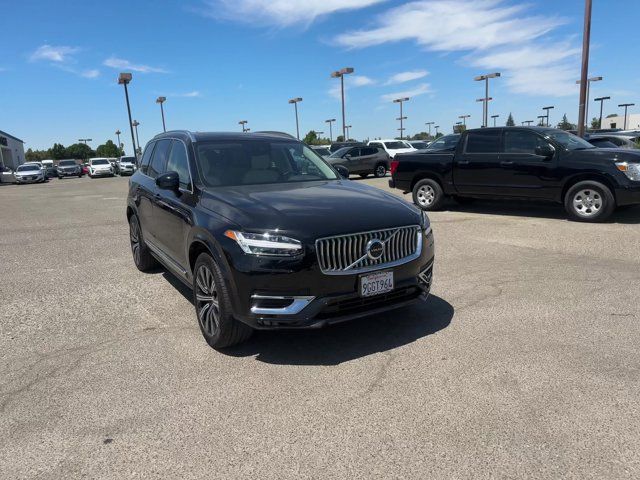 2024 Volvo XC90 Plus Bright Theme