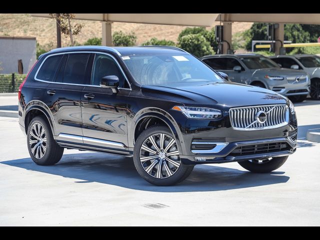 2024 Volvo XC90 Plus Bright Theme