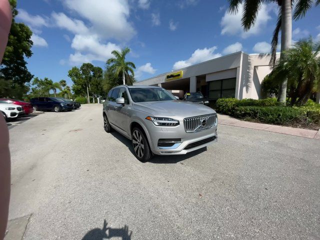 2024 Volvo XC90 Plus Bright Theme