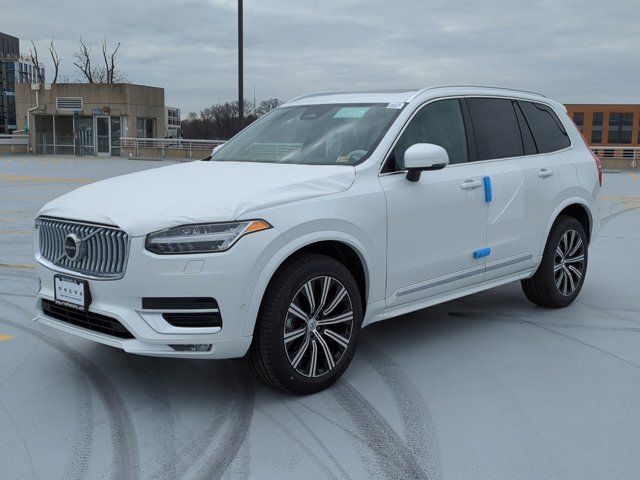 2024 Volvo XC90 Plus Bright Theme